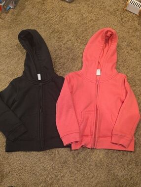 Amazon Essentials Kids Zip Hoodie Set in Pink and Black